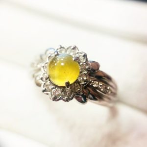 Pt900 クォーツ メレダイヤ リング