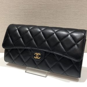 シャネル / マトラッセ ロングフラップウォレット