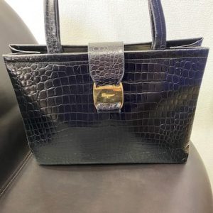 フェラガモのトートバッグお買取致しました買取専門店さすがや立川南口店