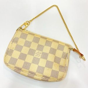 ヴィトンのポーチお買取致しました買取専門店さすがや立川南口店