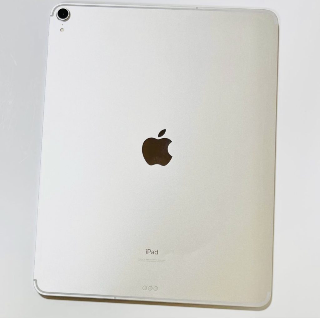 iPad pro 12.9 (第3世代) 256GB SIMフリーモデル グレイ-