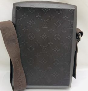 LOUIS VUITTON ルイヴィトン ボビー モノグラムグラセ