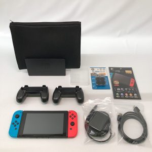 任天堂Switch 本体
