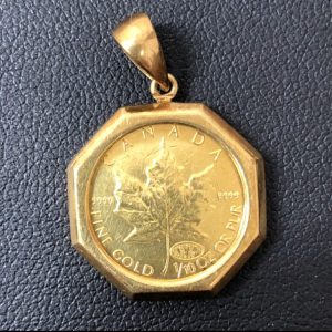 純金ネックレストップ