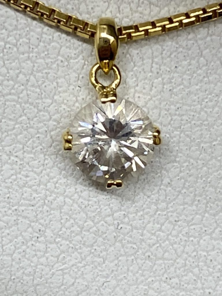 K18　ダイヤモンド　ネックレス　18金　750