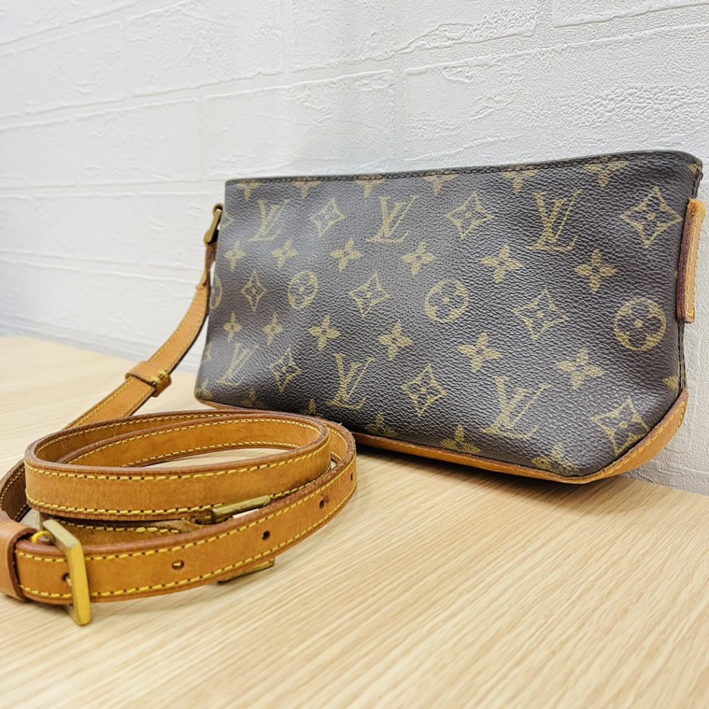 トロターショルダーバッグルイヴィトン(Louis Vuitton) モノグラム 壊れたトロター ショルダー ...