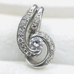 Pt900(プラチナ900) トップ ダイヤモンド