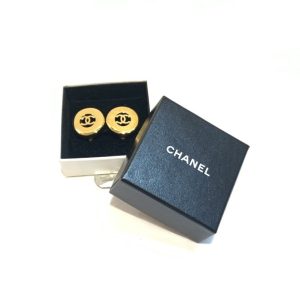 CHANEL イヤリング