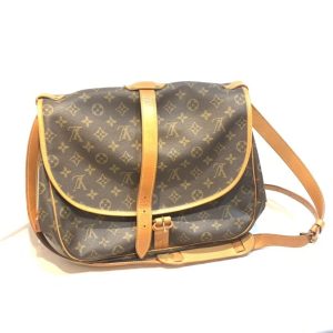 Louis Vuitton モノグラム ソミュール
