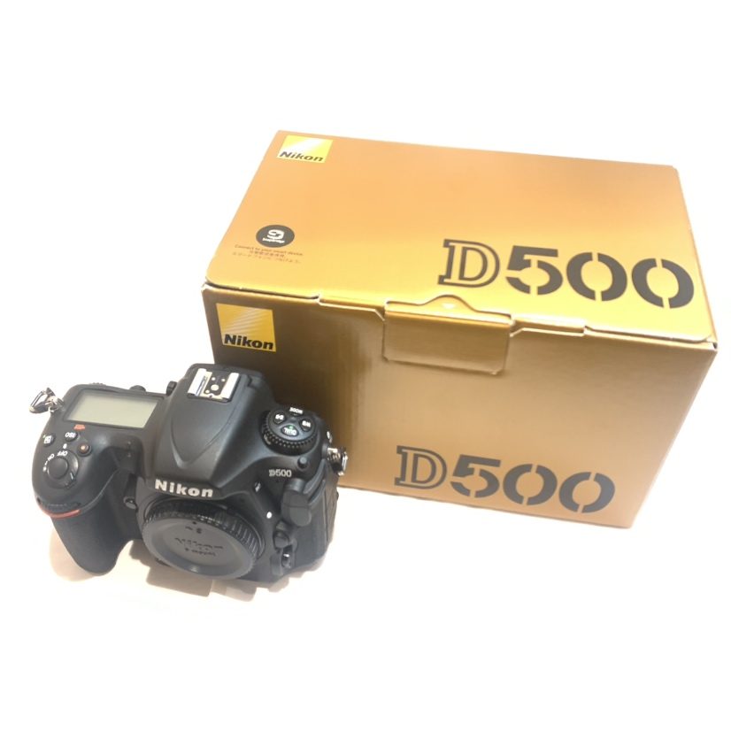 Nikon デジタル一眼レフカメラ D500