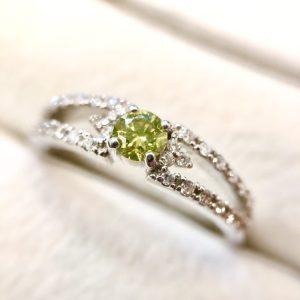 Pt900 ペリドットリング