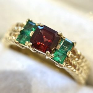 K18 トルマリン0.74ct エメラルド0.3ct リング