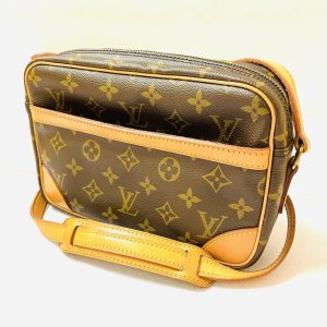 LOUIS VUITTON　ルイヴィトン　モノグラム　トロカデロ27