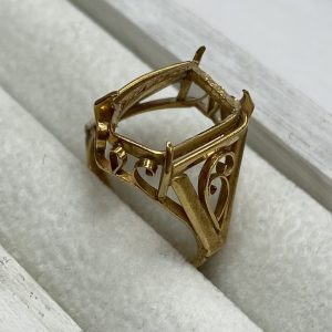 K18 石の外れたリング 18金 750