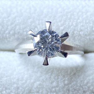 Pt900 ダイヤモンド1.058ctリング