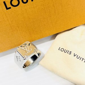 ルイヴィトン リング