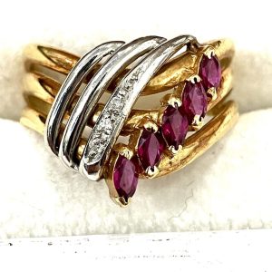 K18ベースPt900 ルビー＆メレダイヤ付きリング