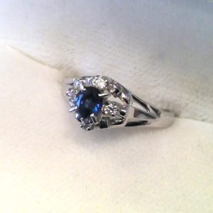 Pt900サファイア付リング