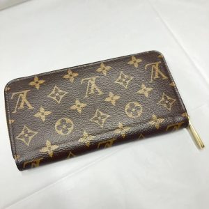 ルイヴィトン モノグラム ジッピーウォレット Louis Vuitton