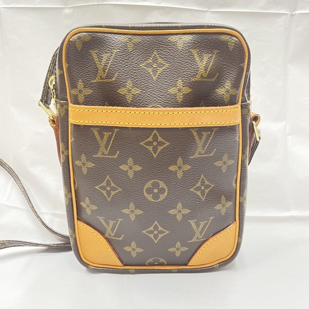 LOUIS VUITTON ショルダーバッグ ダヌーブ モノグラム M45266