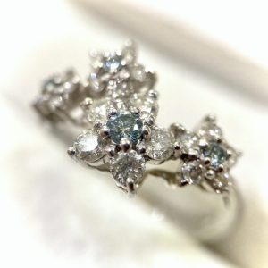 Pt900 メレダイヤ トパーズ リング