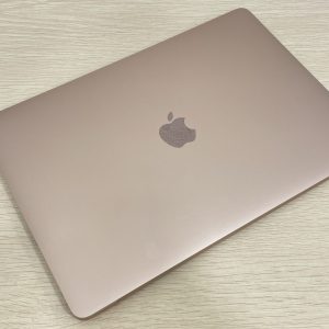 MacBook Air / 2020