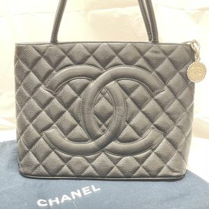 CHANEL キャビアスキン 復刻トートバッグ ブラック キャビアスキン シャネル