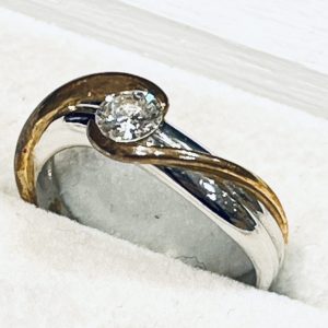 K18 Pt900 ダイヤモンド付きリング