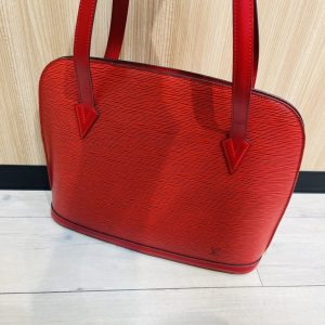 Louis Vuitton ルイ・ヴィトン エピ リュサック ハンドバック