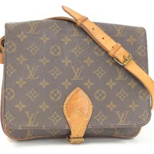 LOUIS VUITTON カルトシエール モノグラム