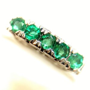 Pt900 エメラルドリング