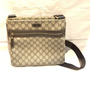 GUCCI GGスプリーム ショルダーバッグ