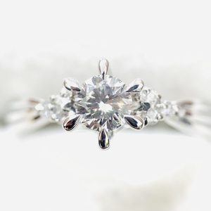 Pt900/プラチナ900 リング ダイヤモンド付き