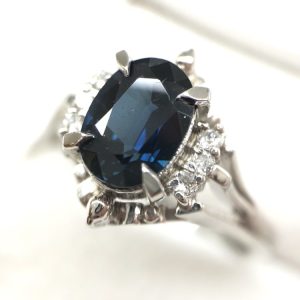 Pt900 サファイア リング