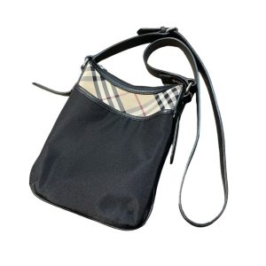 BURBERRY ノバチェック ショルダーバッグ