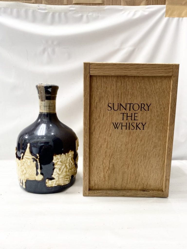 サントリー SUNTORY ザ・ウイスキー 有田焼 750ml