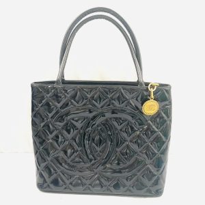 CHANEL シャネル 復刻トート エナメル