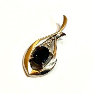 Pt900 サファイア トップ