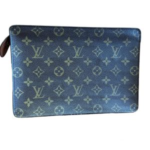 LOUIS VUITTON ルイヴィトン ポシェットオム