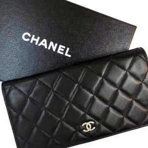 CHANEL シャネル マトラッセ ラムスキン 長財布