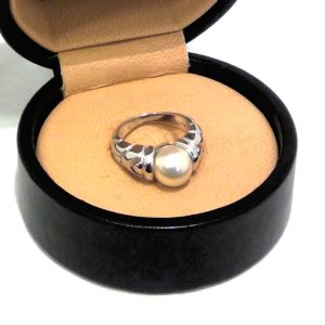 BVLGARI パールリング