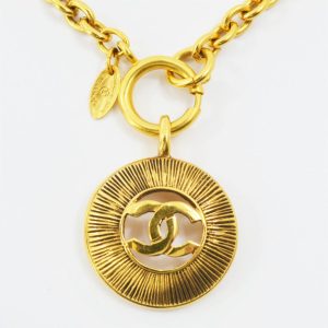 シャネル　ゴールドネックレス
