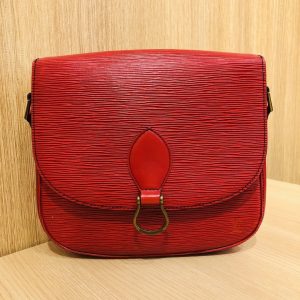 ルイヴィトン サンクルー エピ ショルダーバッグ