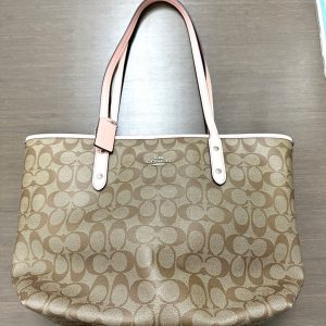 コーチ ハンドバッグ