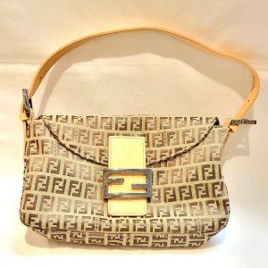 FENDI ズッカ マンマバゲット　