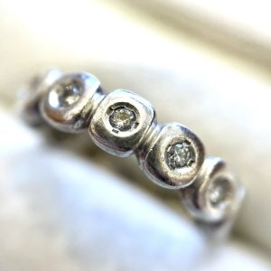 Pt900 メレダイヤリング 0.20ct