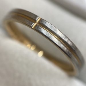 K18/Pt900 ハーフ デザインリング 18金 750