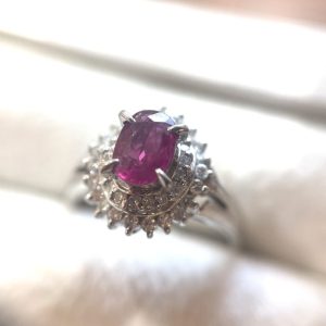 Pt900 ルビー メレダイヤ リング
