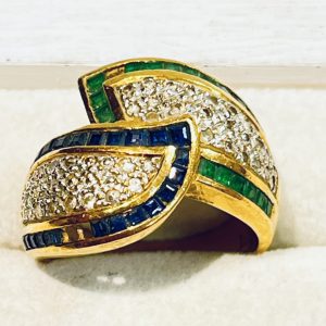 K18 サファイア・エメラルド・メレダイヤ付きリング