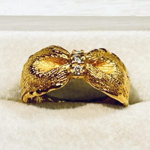 K18 18金 メレダイヤ付きリング